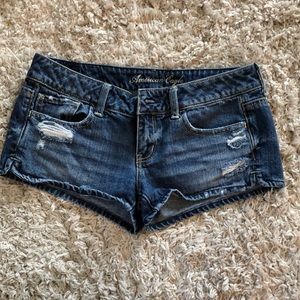 American eagle distressed shorts